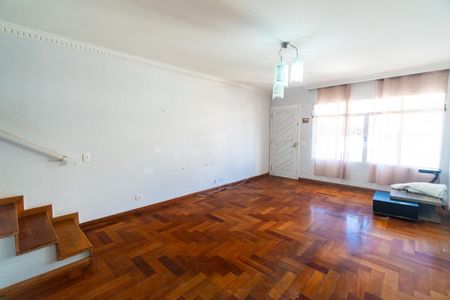 Sala de casa para alugar com 3 quartos, 130m² em Parque Jabaquara, São Paulo