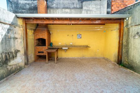 Casa à venda com 130m², 3 quartos e 4 vagasChurrasqueira