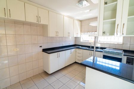 Casa à venda com 130m², 3 quartos e 4 vagasCozinha
