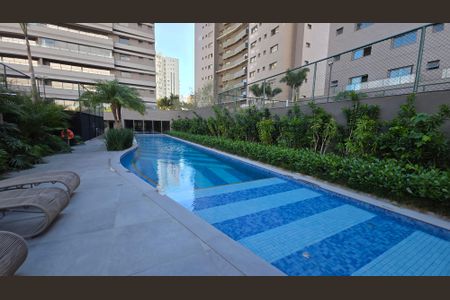 Apartamento à venda com 187m², 3 quartos e 3 vagasÁrea comum - Piscina