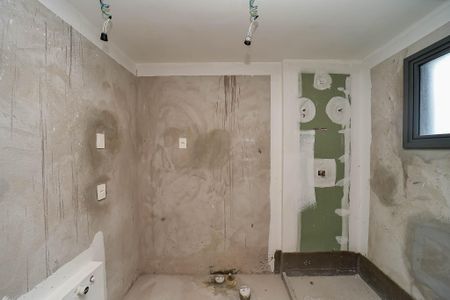 Apartamento à venda com 187m², 3 quartos e 3 vagasBanheiro da Suíte 1