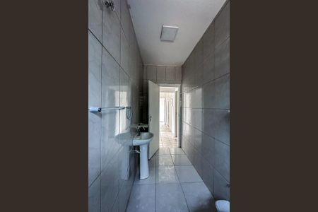 Apartamento para alugar com 92m², 3 quartos e sem vagaBanheiro