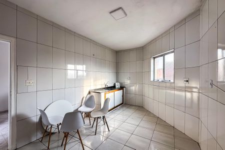 Apartamento para alugar com 92m², 3 quartos e sem vagaCozinha