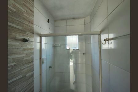 Banheiro de apartamento para alugar com 2 quartos, 50m² em Ingleses do Rio Vermelho, Florianópolis