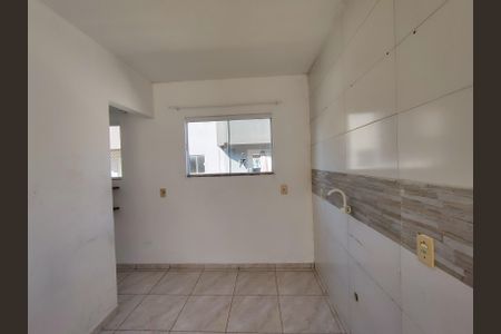 Cozinha de apartamento para alugar com 2 quartos, 50m² em Ingleses do Rio Vermelho, Florianópolis