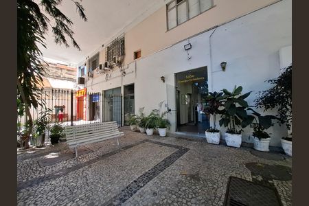 Apartamento à venda com 42m², 1 quarto e 1 vagaEntrada 