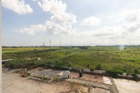 Vista da Sala de apartamento para alugar com 2 quartos, 45m² em Santa Cruz, Rio de Janeiro