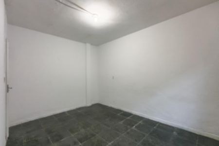 Quarto de casa de condomínio para alugar com 1 quarto, 55m² em Sítio do Campo, Praia Grande