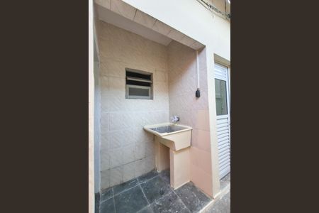 Casa de condomínio para alugar com 55m², 1 quarto e 1 vagaÁrea de Serviço
