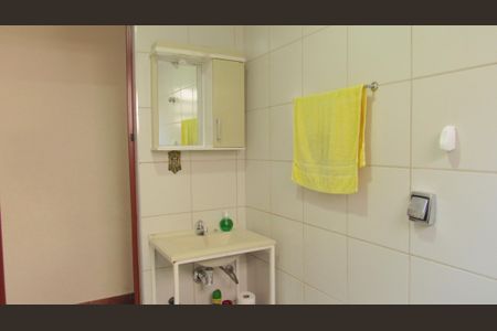 Casa para alugar com 231m², 3 quartos e 2 vagasLavabo