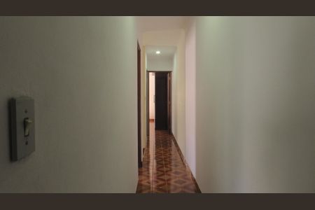 Casa para alugar com 231m², 3 quartos e 2 vagasCorredor