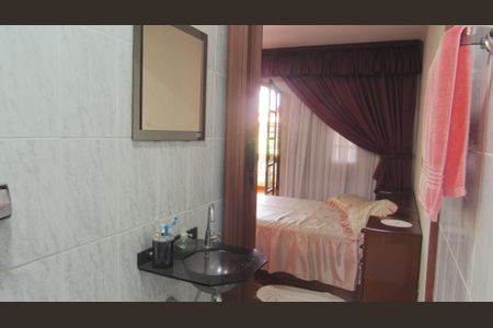 Casa para alugar com 231m², 3 quartos e 2 vagasBanheiro da Suíte