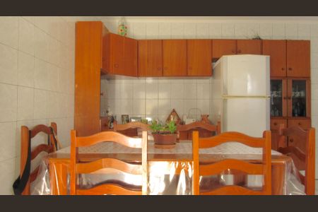 Casa para alugar com 231m², 3 quartos e 2 vagasCozinha