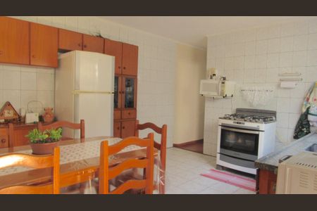 Casa para alugar com 231m², 3 quartos e 2 vagasCozinha
