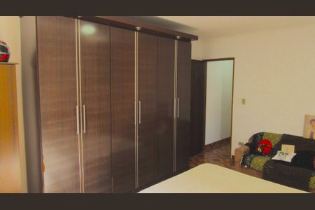 Casa para alugar com 231m², 3 quartos e 2 vagasQuarto 2