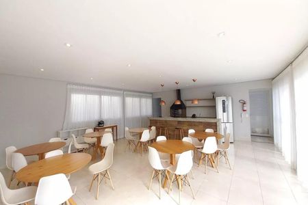 Apartamento à venda com 40m², 2 quartos e 1 vagaÁrea externa