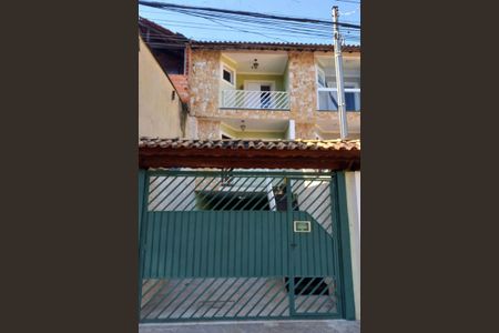 Casa à venda com 158m², 3 quartos e 2 vagasFachada