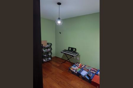 Casa à venda com 158m², 3 quartos e 2 vagasQuarto