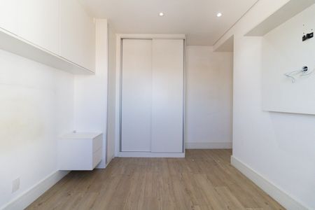 Apartamento à venda com 64m², 2 quartos e 1 vagaSuíte