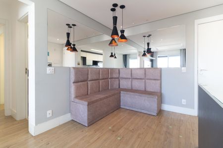 Apartamento à venda com 64m², 2 quartos e 1 vagaSala