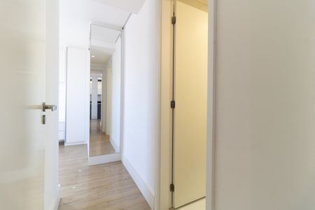 Apartamento à venda com 64m², 2 quartos e 1 vagaSuíte