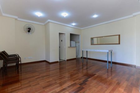 Apartamento para alugar com 65m², 2 quartos e 1 vagaÁrea comum - Salão de festas