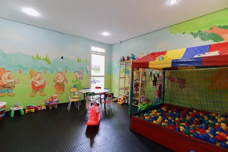 Apartamento para alugar com 65m², 2 quartos e 1 vagaÁrea comum - Brinquedoteca