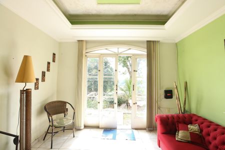 Casa para alugar com 300m², 4 quartos e 10 vagas
