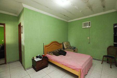 Casa para alugar com 300m², 4 quartos e 10 vagas