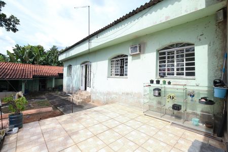 Casa para alugar com 300m², 4 quartos e 10 vagas