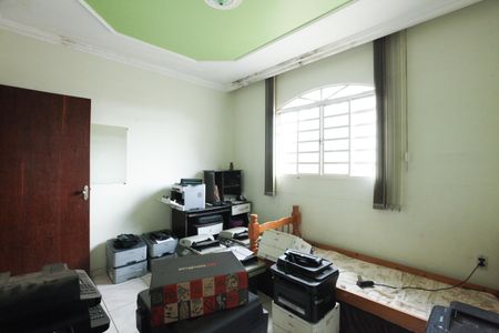 Casa para alugar com 300m², 4 quartos e 10 vagas