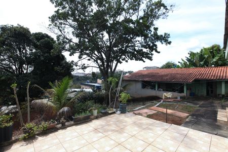 Casa para alugar com 300m², 4 quartos e 10 vagas