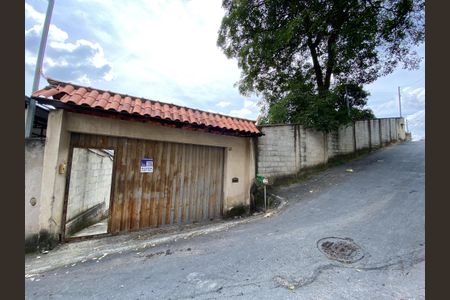 Casa para alugar com 300m², 4 quartos e 10 vagas Casa para alugar com 300m², 4 quartos e 10 vagasPLAQUINHA INSTALADA MEKL-46