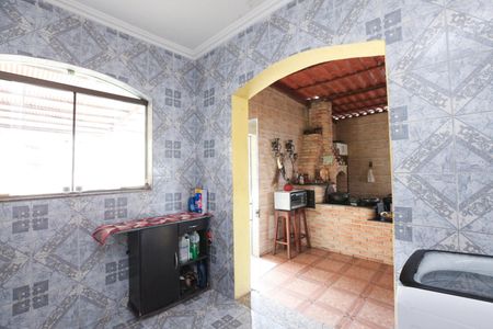 Casa para alugar com 300m², 4 quartos e 10 vagas