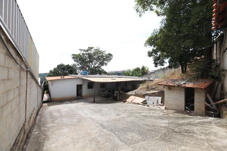 Casa para alugar com 300m², 4 quartos e 10 vagas