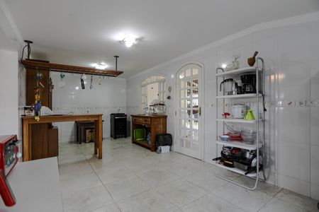 Casa de condomínio para alugar com 800m², 3 quartos e 9 vagasCozinha