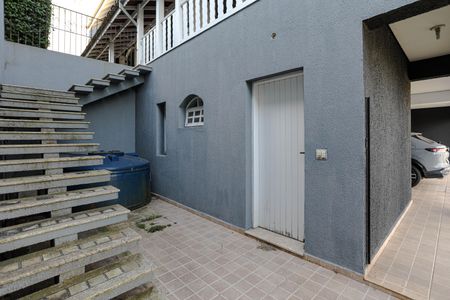 Casa de condomínio para alugar com 800m², 3 quartos e 9 vagasDispensa