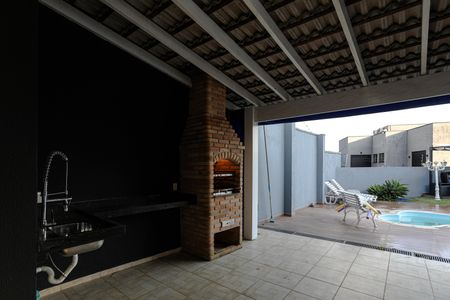 Casa de condomínio para alugar com 800m², 3 quartos e 9 vagasChurrasqueira