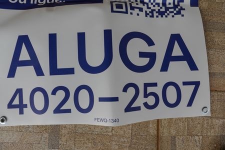 Casa de condomínio para alugar com 800m², 3 quartos e 9 vagasPlaquinha