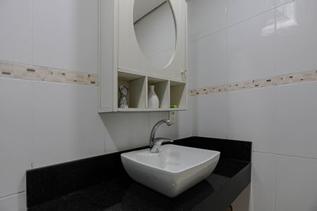 Casa de condomínio para alugar com 800m², 3 quartos e 9 vagasBanheiro - Quarto 2 - Suíte