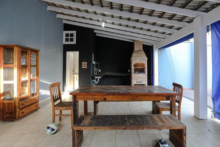 Casa de condomínio para alugar com 800m², 3 quartos e 9 vagasChurrasqueira