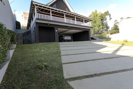 Casa de condomínio para alugar com 800m², 3 quartos e 9 vagasFachada