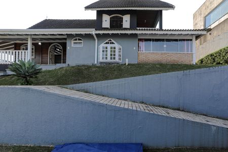 Casa de condomínio para alugar com 800m², 3 quartos e 9 vagasQuintal