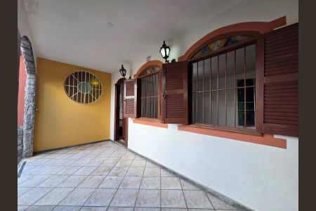 Casa à venda com 222m², 3 quartos e 2 vagasÁrea comum