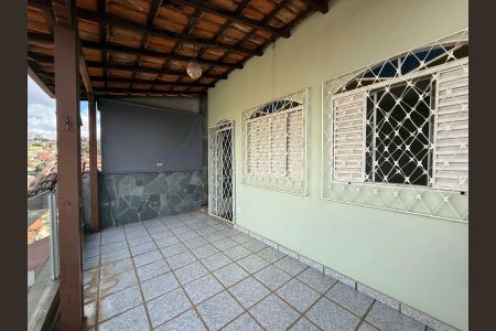 Casa à venda com 222m², 3 quartos e 2 vagasVaranda da Suíte