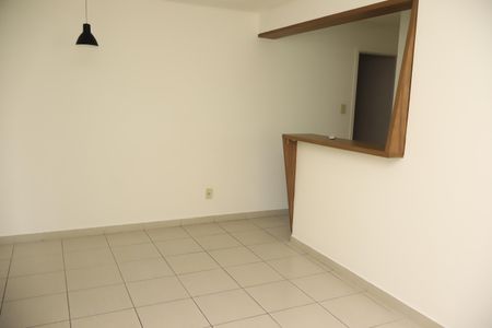 Apartamento para alugar com 79m², 3 quartos e 1 vagaSala