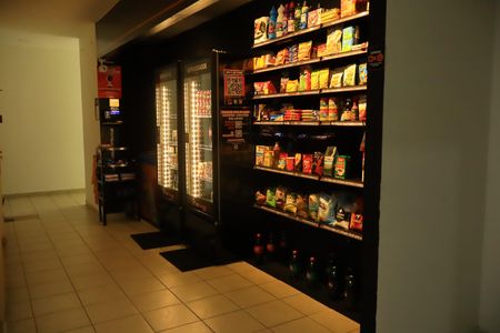 Apartamento para alugar com 79m², 3 quartos e 1 vagamercado