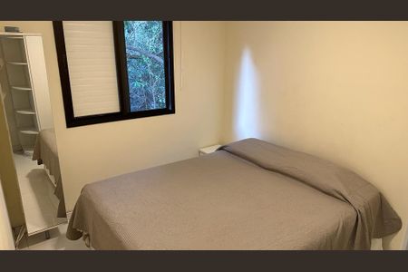 Quarto de apartamento à venda com 2 quartos, 56m² em Itaim Bibi, São Paulo