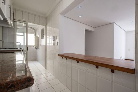 Apartamento para alugar com 72m², 2 quartos e 2 vagasCozinha