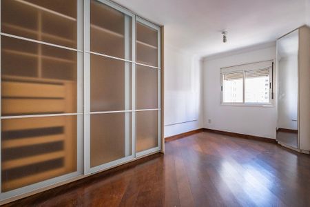 Apartamento para alugar com 72m², 2 quartos e 2 vagasSuíte
